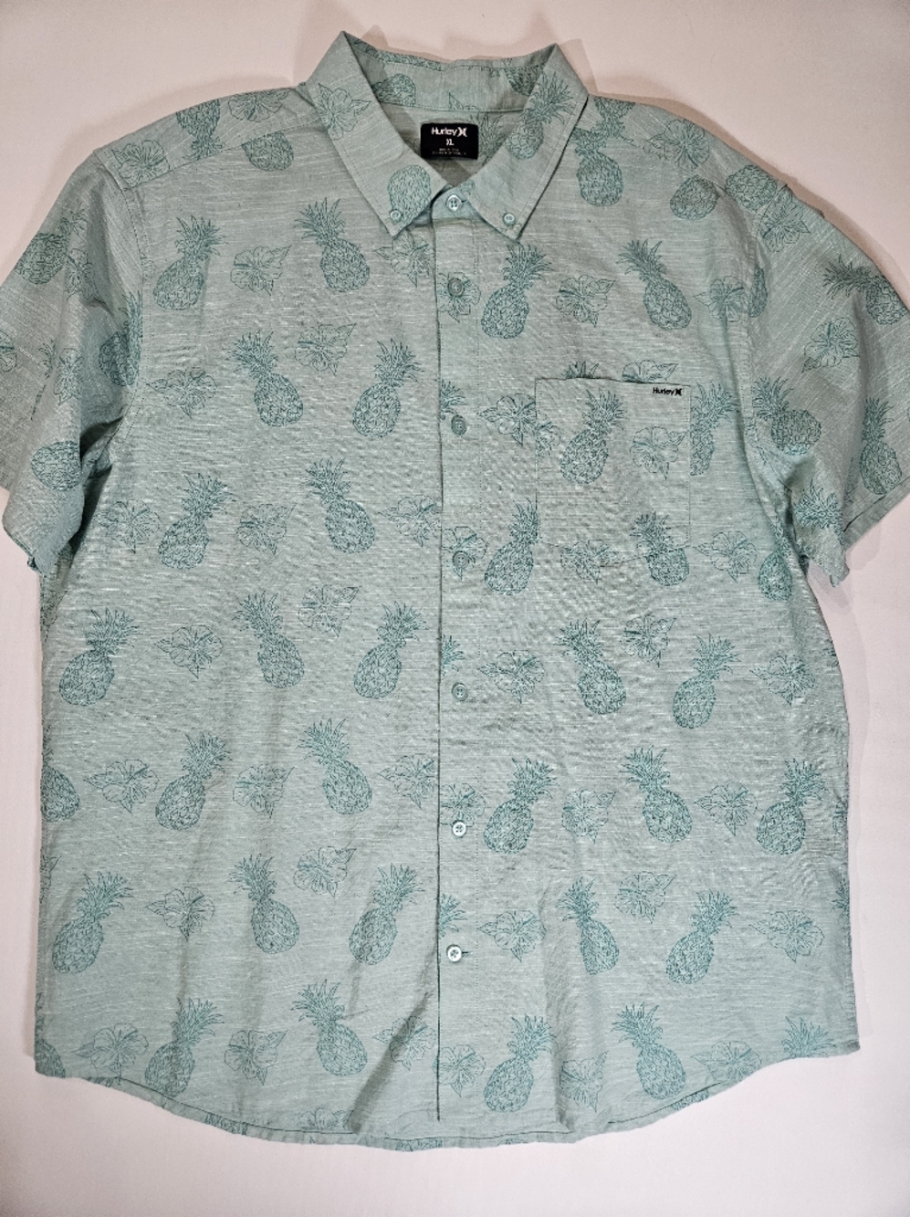 Hurley Hawaiian Shirt Mens Size XL Green Pineapple Print‎ Button Down